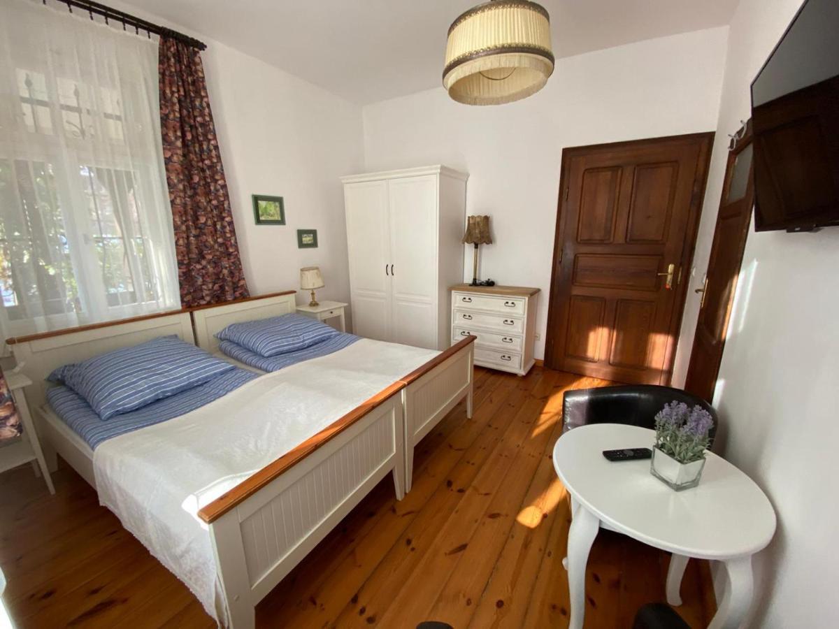 Villa Parkowa 5 Swieradow-Zdroj Luaran gambar