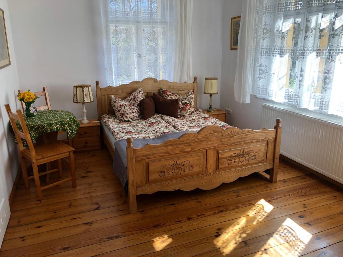 Villa Parkowa 5 Swieradow-Zdroj Luaran gambar