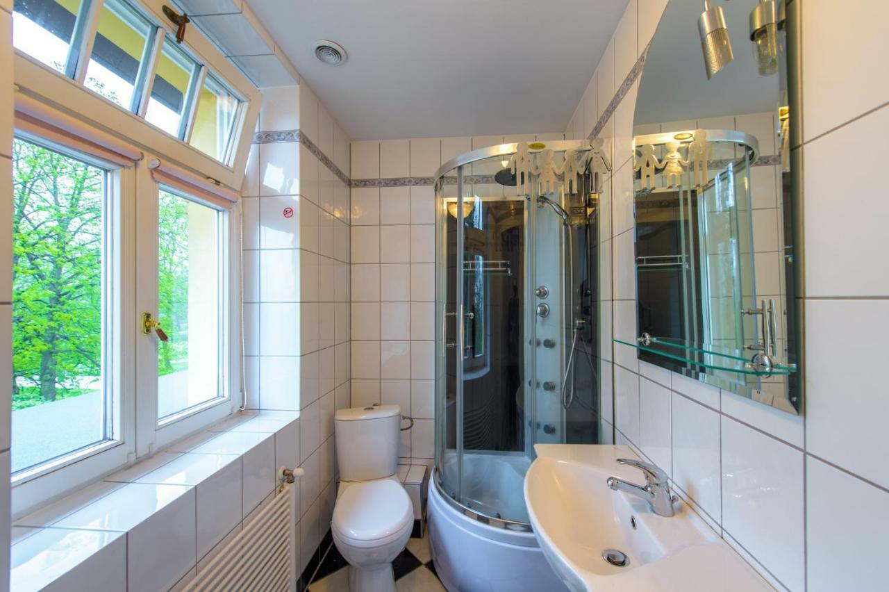 Villa Parkowa 5 Swieradow-Zdroj Luaran gambar